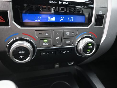 Used 2018 Toyota Tundra Limited AWD/4WD image 14