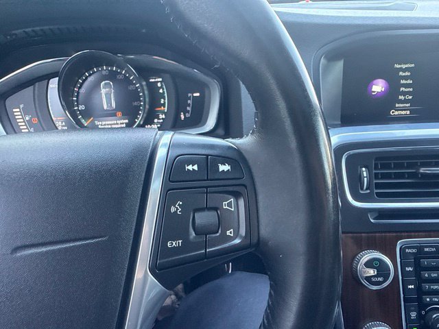 Used 2016 Volvo V60 T5 Cross Country Platinum AWD/4WD image 21