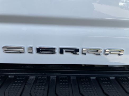 Used 2024 GMC Sierra 3500 Denali AWD/4WD image 7