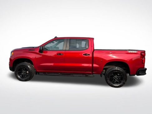 Used 2024 Chevrolet Silverado 1500 LT Trail Boss w/ LT Trail Boss Premium Package AWD/4WD image 2
