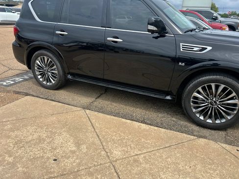 Used 2018 INFINITI QX80 2WD w/ Driver Assistance Package image 37