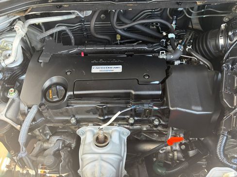 Used 2016 Honda CR-V EX-L image 31