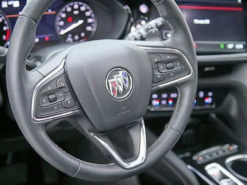 Used 2023 Buick Envision Avenir image 13