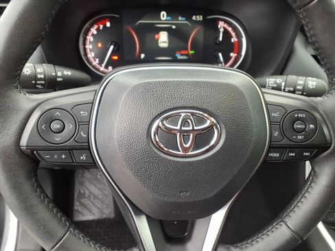 Used 2024 Toyota RAV4 XLE Premium image 29