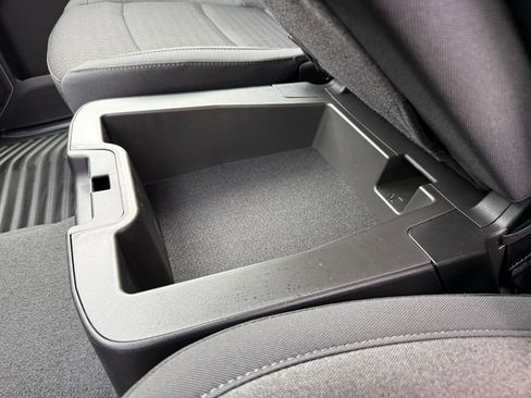 New 2026 GMC Sierra 1500 SLE image 13