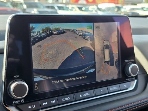 Used 2025 Nissan Rogue SV w/ Rock Creek Premium Package image 29