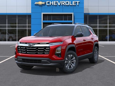 New 2026 Chevrolet Equinox LT w/ Convenience Package II FWD image 6