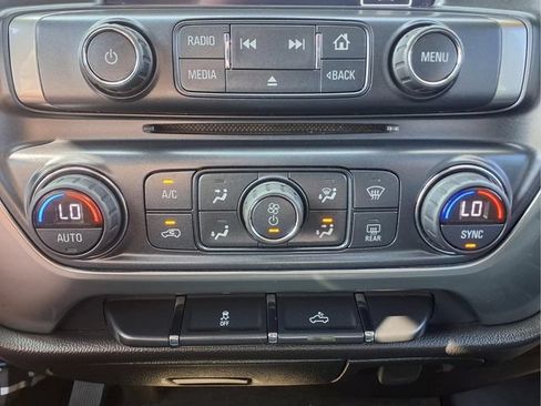 Used 2017 Chevrolet Silverado 1500 LT w/ All Star Edition AWD/4WD image 24