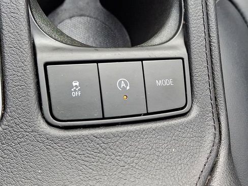 Used 2019 Cadillac XT4 Premium Luxury w/ Cold Weather Package image 23