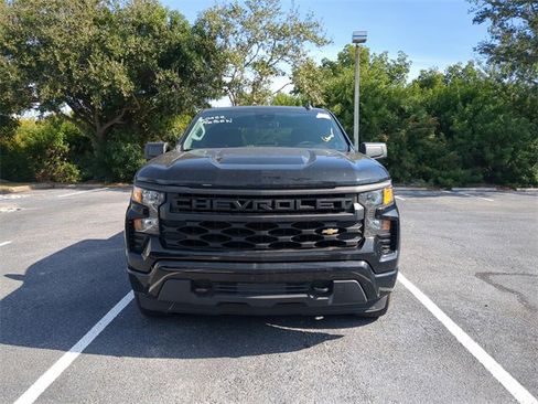 Used 2022 Chevrolet Silverado 1500 Custom image 8