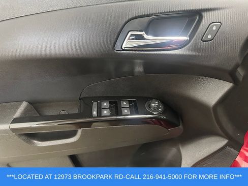 Used 2019 Chevrolet Sonic LT w/ Convenience Package FWD image 8