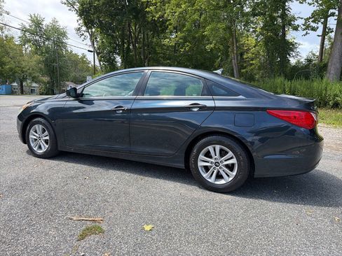 Used 2011 Hyundai Sonata GLS w/ Popular Equipment Pkg 2 FWD image 17
