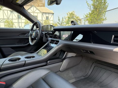 Certified 2023 Porsche Taycan 4S image 25
