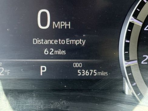 Used 2022 Toyota Highlander XLE FWD image 15
