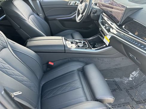 Used 2026 BMW X5 sDrive40i w/ M Sport Package RWD image 13