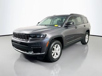 Used 2023 Jeep Grand Cherokee L Limited AWD/4WD video 3