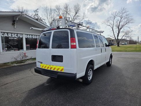 Used 2013 Chevrolet Express 2500 image 7