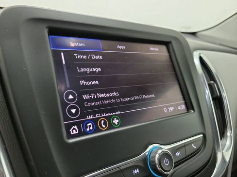 Used 2023 Chevrolet Equinox LT w/ Driver Convenience Package image 27