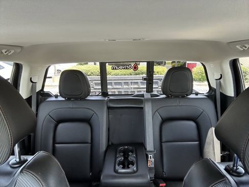 Used 2021 GMC Canyon AT4 w/ Driver Alert Package image 25