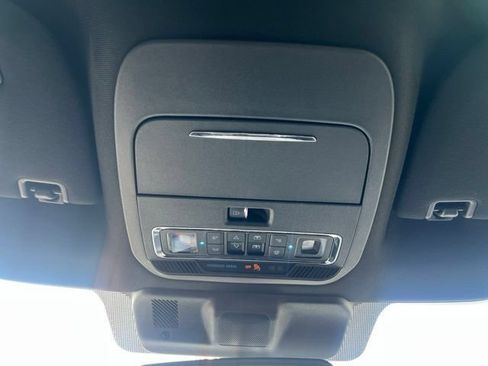 Used 2024 Ford F150 Lariat w/ Equipment Group 502A High AWD/4WD image 33