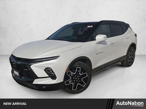 Used 2024 Chevrolet Blazer RS w/ Driver Confidence II Package image 1