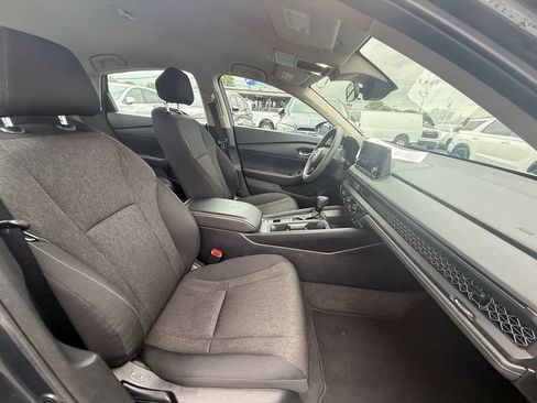 Used 2024 Honda Accord LX image 23