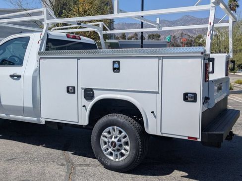 New 2026 GMC Sierra 2500 Pro w/ Convenience Package RWD image 11