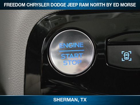 Used 2026 Ford Escape Platinum w/ Premium Technology Package AWD/4WD image 15