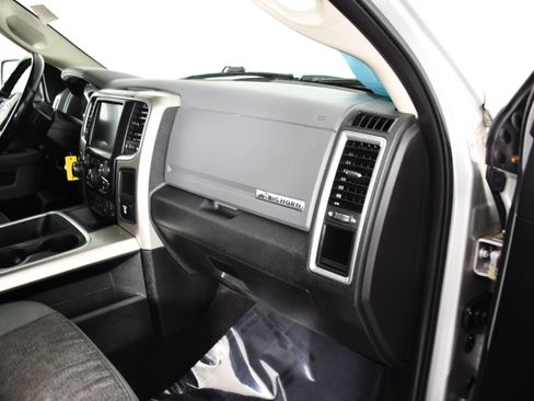 Used 2017 RAM 1500 Big Horn AWD/4WD image 42