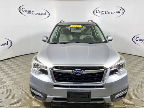 Used 2017 Subaru Forester 2.5i Limited AWD/4WD image 2
