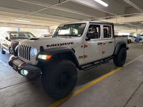 Used 2022 Jeep Gladiator Mojave w/ Trailer Tow Package AWD/4WD image 1