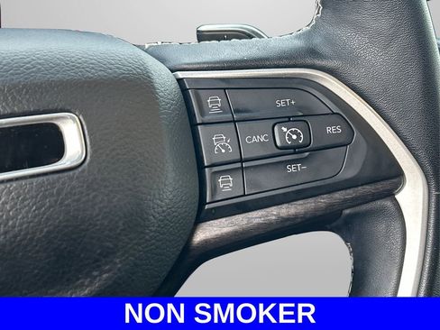 Used 2022 Jeep Grand Cherokee L Limited image 32