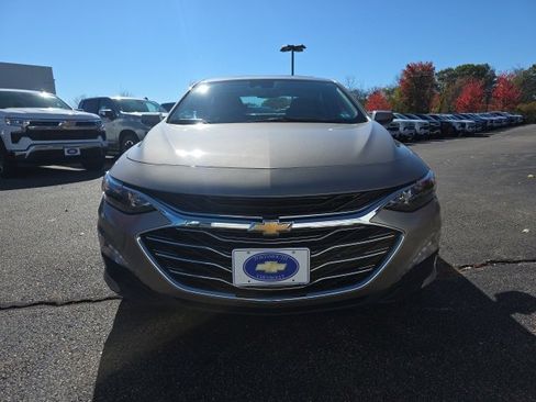 Used 2024 Chevrolet Malibu LT image 8