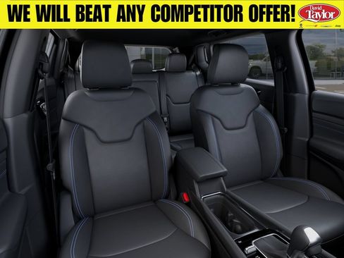 New 2026 Jeep Compass Limited AWD/4WD image 17