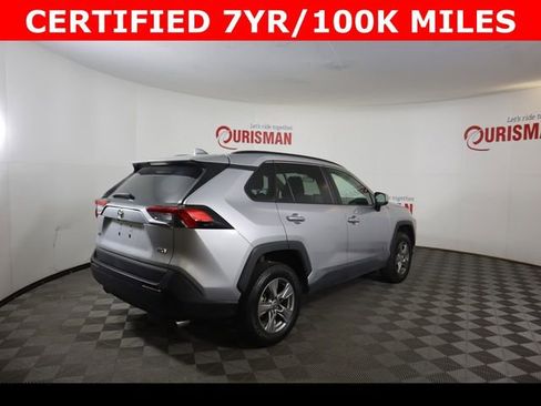Used 2024 Toyota RAV4 XLE FWD image 12