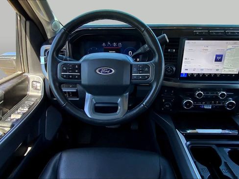 Used 2024 Ford F250 Lariat w/ Lariat Ultimate Package AWD/4WD image 6