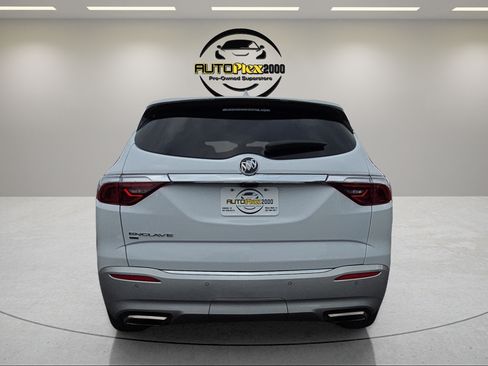 Used 2024 Buick Enclave Premium AWD/4WD image 6