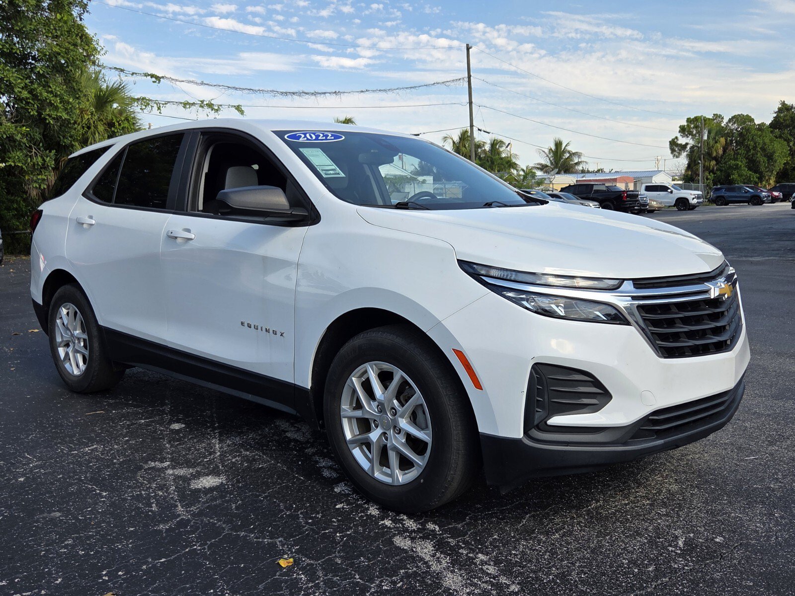 Certified 2022 Chevrolet Equinox LS w/ LS Convenience Package FWD image 7