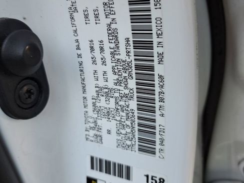 Used 2022 Toyota Tacoma TRD Off-Road image 28