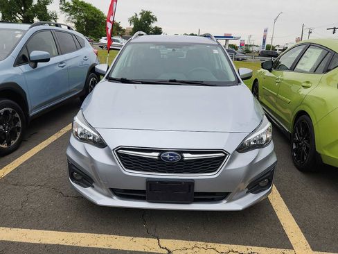 Used 2019 Subaru Impreza 2.0i Premium w/ Eyesight & BSD/Rcta & SRF AWD/4WD image 2