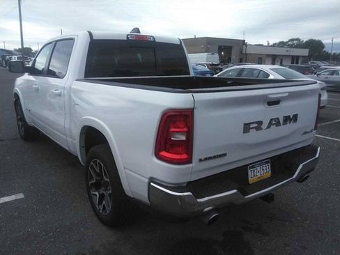 Used 2025 RAM 1500 Laramie AWD/4WD image 2