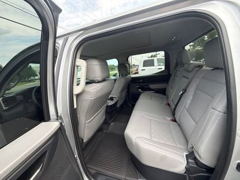 Used 2024 Toyota Tundra Limited AWD/4WD image 12