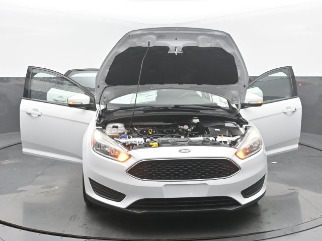 Used 2017 Ford Focus SE FWD image 54