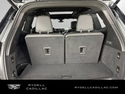 Certified 2024 Cadillac XT6 Premium Luxury AWD/4WD image 19