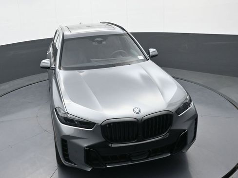 New 2026 BMW X5 xDrive50e w/ M Sport Package image 31