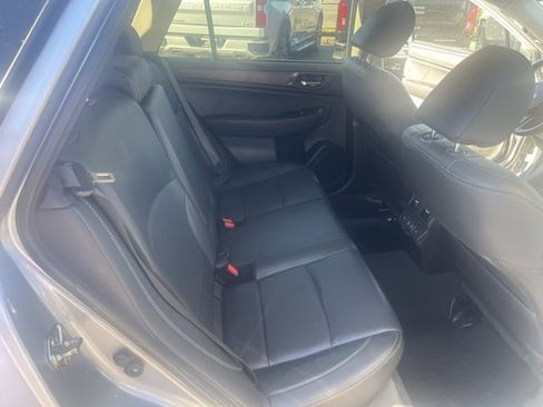 Used 2019 Subaru Outback 2.5i Limited image 33