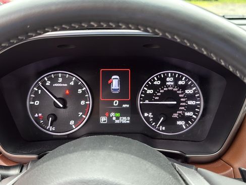 Used 2020 Subaru Outback Touring XT AWD/4WD image 16