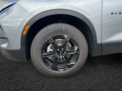 New 2025 Chevrolet Blazer LT w/ Convenience Package image 10