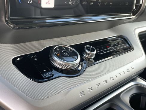 New 2026 Ford Expedition Active RWD image 29