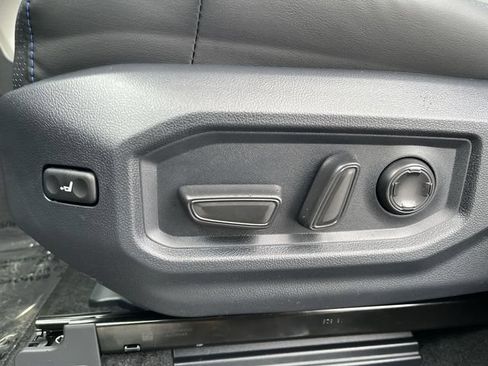 New 2026 Toyota Tundra Platinum AWD/4WD image 13